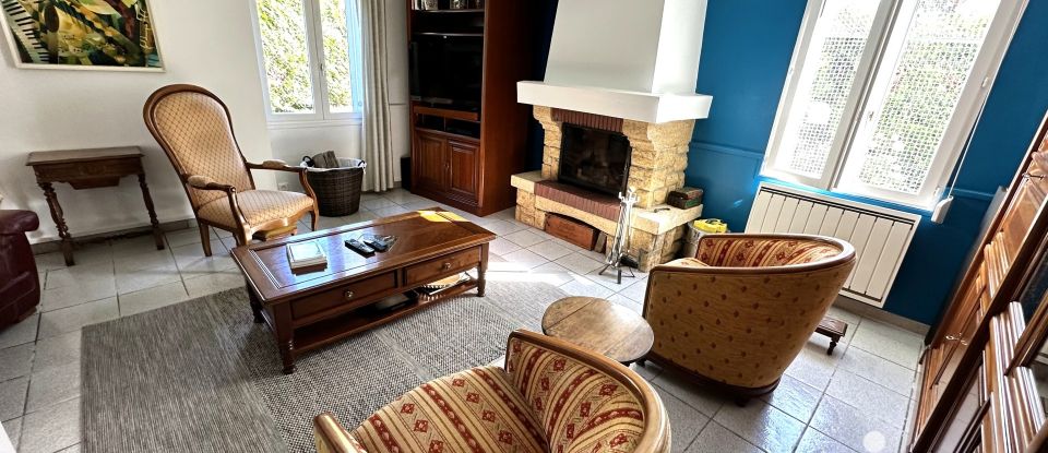 House 6 rooms of 162 m² in Reims (51100)