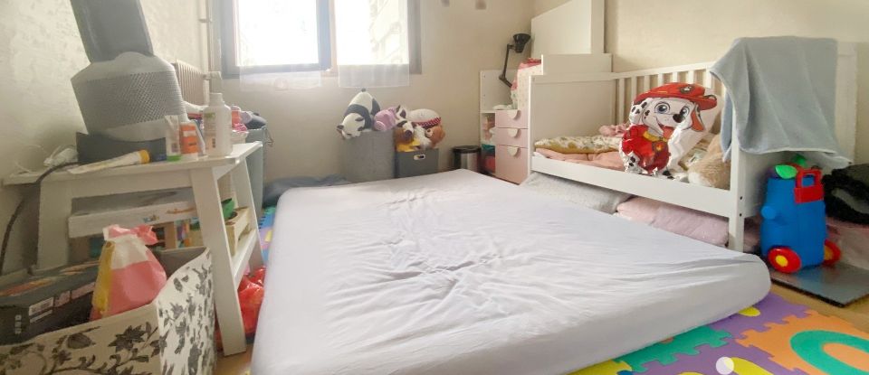 Apartment 5 rooms of 92 m² in Vitry-sur-Seine (94400)