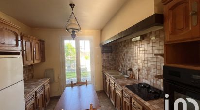 Traditional house 5 rooms of 136 m² in Villeblevin (89340)
