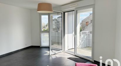 Apartment 3 rooms of 65 m² in Nantes (44000)