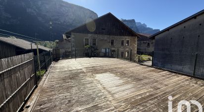Maison de village 6 pièces de 143 m² à Magland (74300)