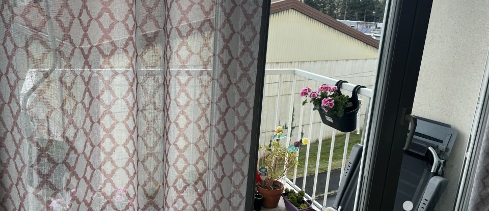 Appartement 4 pièces de 67 m² à Privas (07000)