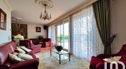 House 7 rooms of 200 m² in Lallaing (59167)