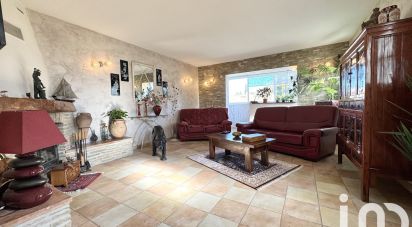 Traditional house 5 rooms of 300 m² in Sanary-sur-Mer (83110)