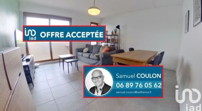 Apartment 3 rooms of 69 m² in Laval (53000)