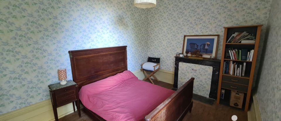 Mill 7 rooms of 181 m² in Massac (17490)