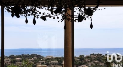 Maison traditionnelle 6 pièces de 270 m² à Sainte-Maxime (83120)