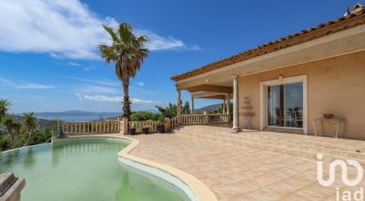 Maison traditionnelle 6 pièces de 270 m² à Sainte-Maxime (83120)