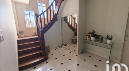 Architectural house 6 rooms of 180 m² in Aiffres (79230)