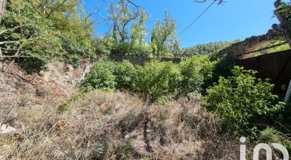 Parking/garage/box de 107 m² à Villesèque-des-Corbières (11360)