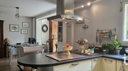 House 5 rooms of 121 m² in Noiseau (94880)