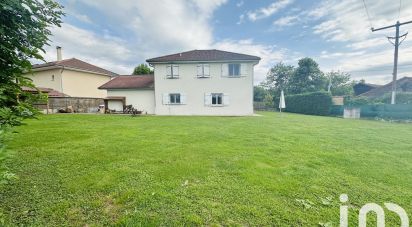 House 7 rooms of 133 m² in Brézins (38590)