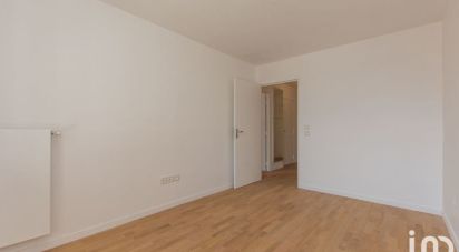 Appartement 2 pièces de 43 m² à Paris (75018)