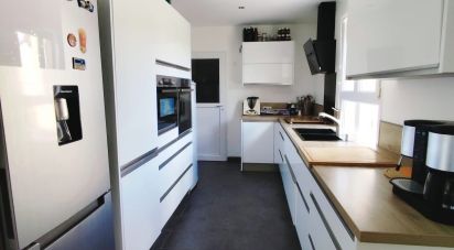 Pavillon 6 pièces de 120 m² à Vimpelles (77520)