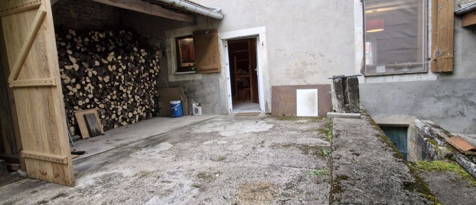 House 7 rooms of 187 m² in Void-Vacon (55190)