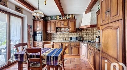 Maison 4 pièces de 208 m² à Istres (13800)