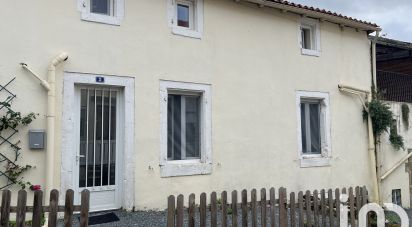 Maison 3 pièces de 84 m² à - (79160)