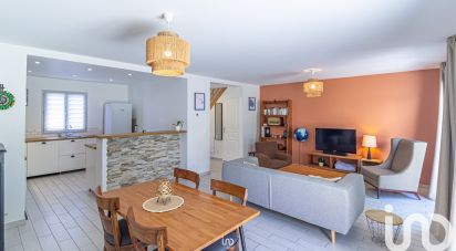 House 5 rooms of 90 m² in Mézières-sur-Seine (78970)