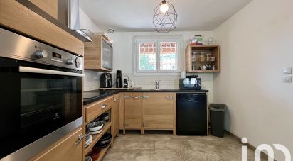 House 4 rooms of 72 m² in Solliès-Toucas (83210)