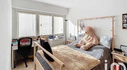 Apartment 3 rooms of 71 m² in Vélizy-Villacoublay (78140)