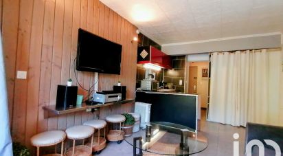 Studio 1 room of 23 m² in Hyères (83400)