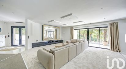Architectural house 10 rooms of 603 m² in Saint-Nom-la-Bretèche (78860)