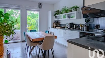 Apartment 3 rooms of 62 m² in Bois-d'Arcy (78390)
