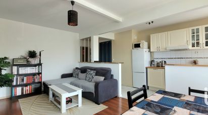 Apartment 3 rooms of 68 m² in Poissy (78300)