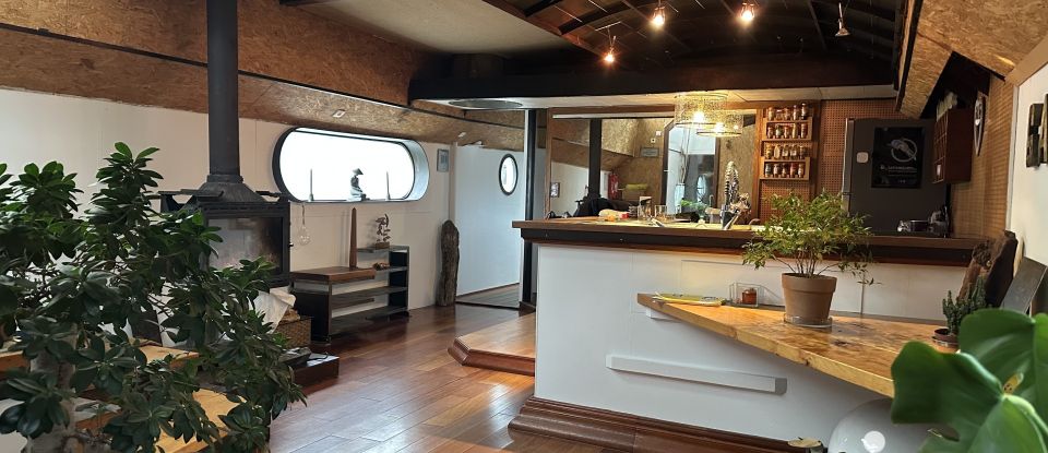 House boat 5 rooms of 151 m² in Bezons (95870)