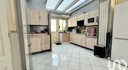 Maison 5 pièces de 86 m² à Faches-Thumesnil (59155)
