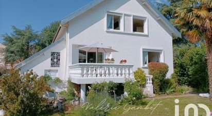 Maison 5 pièces de 140 m² à Bernes-sur-Oise (95340)