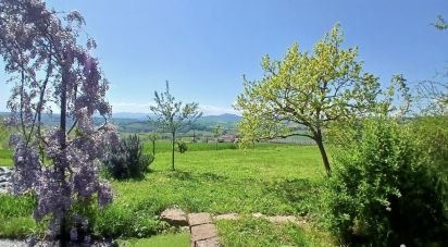 Maison 5 pièces de 125 m² à Saint-Vérand (69620)