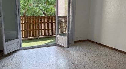 Apartment 3 rooms of 63 m² in Hyères (83400)