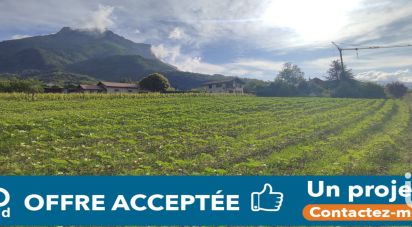 Land of 1,133 m² in Saint-Pierre-d'Albigny (73250)