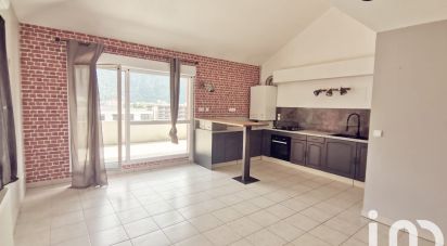 Appartement 2 pièces de 48 m² à Cluses (74300)