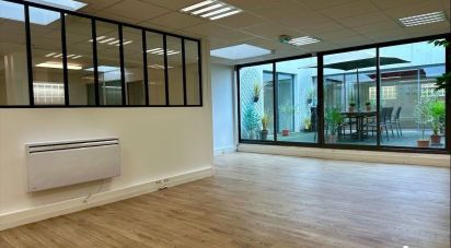 Local d'activités de 326 m² à Courbevoie (92400)
