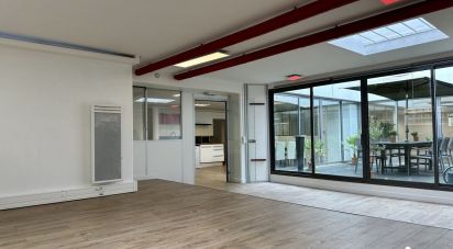 Local d'activités de 326 m² à Courbevoie (92400)