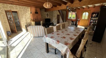 Camping de 330 m² à Gourgé (79200)