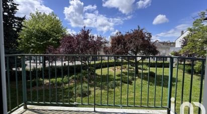 Apartment 2 rooms of 46 m² in Tours (37000)