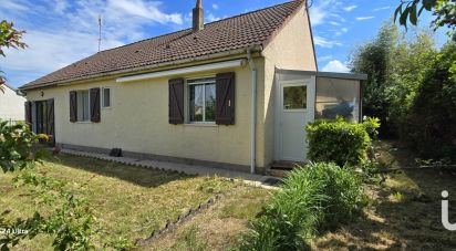 Pavillon 4 pièces de 89 m² à Coust (18210)