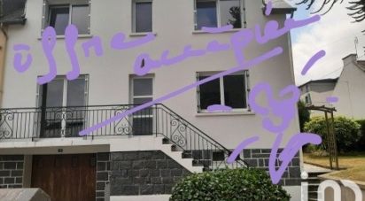 Maison 6 pièces de 143 m² à Carhaix-Plouguer (29270)