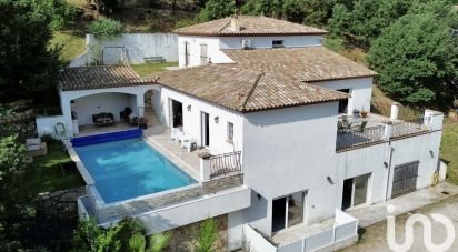 Maison 7 pièces de 240 m² à Vidauban (83550)