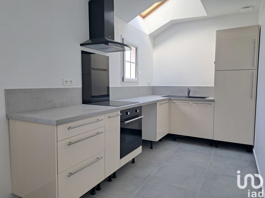 Maison 5 pièces de 102 m² à Labruyère (60140)